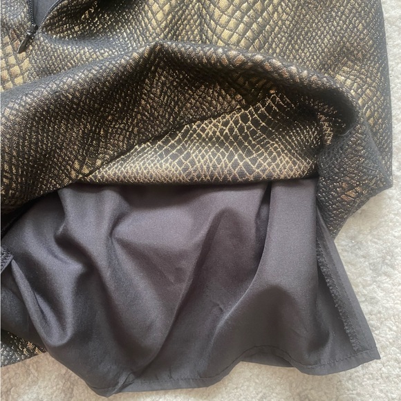 Jack by BB Dakota Bronze Piccolo Romper Metallic Black and Gold - Picture 9 of 11